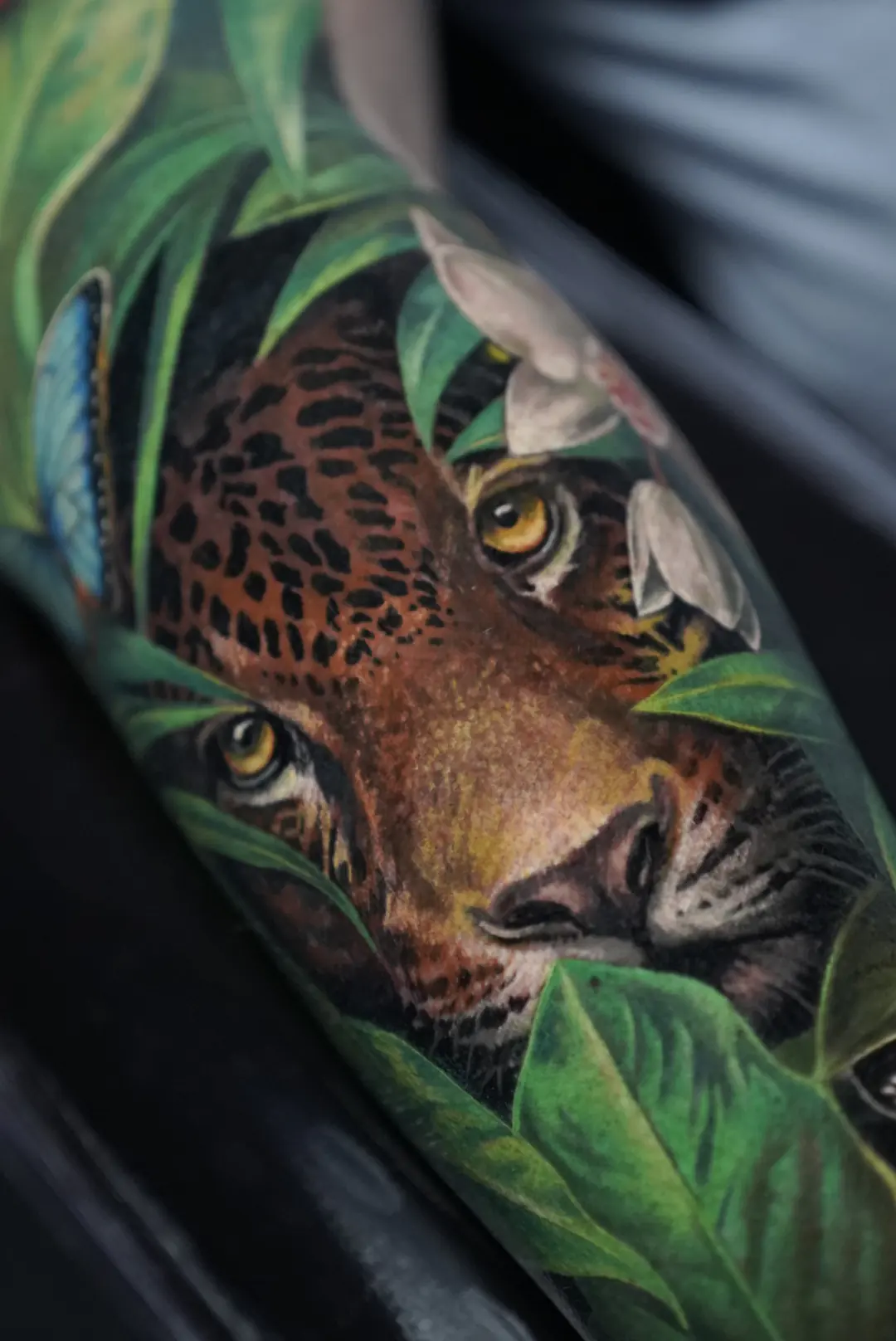 Amazon Jaguar tattoo, detail 2